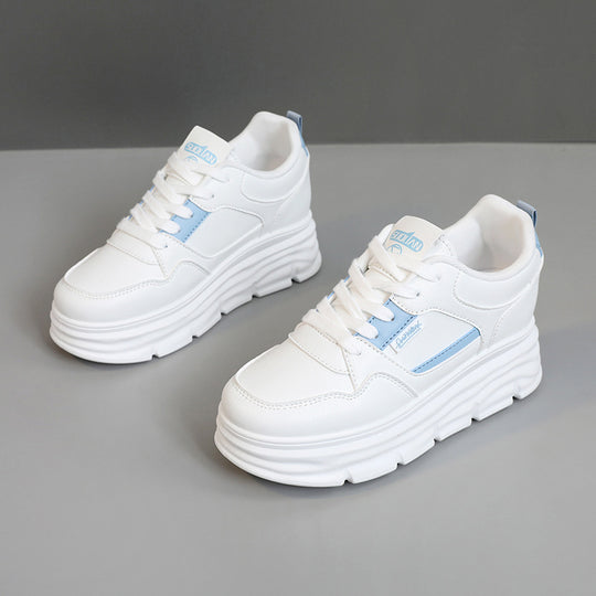 Damen modische Plateau-Sneaker mit dämpfendem Sohlenprofil und strukturiertem Obermaterial EB