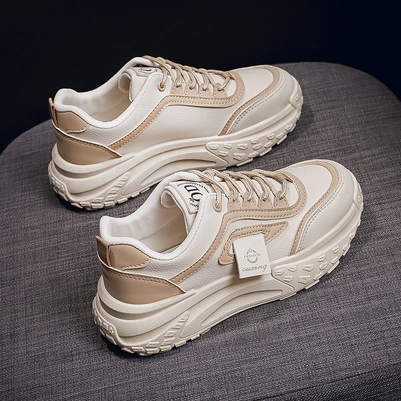 Damen Sportliche Sneaker mit stabiler Laufsohle und atmungsaktiver Oberflächenstruktur EB