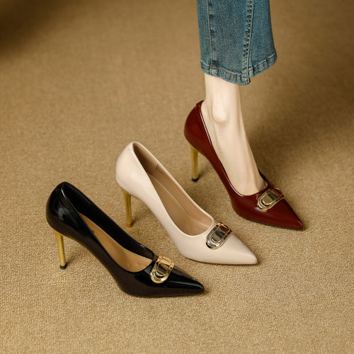 Damen stilvolle Lackpumps mit eleganter Goldschnalle EB