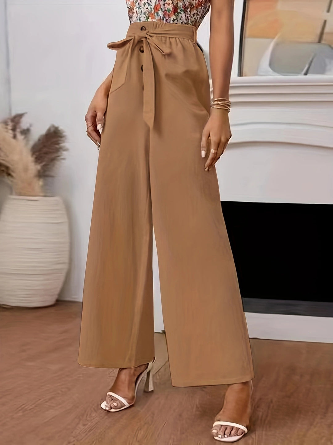 Damen Weit geschnittene Hose mit hohem Bund und praktischen Knopfdetails EB