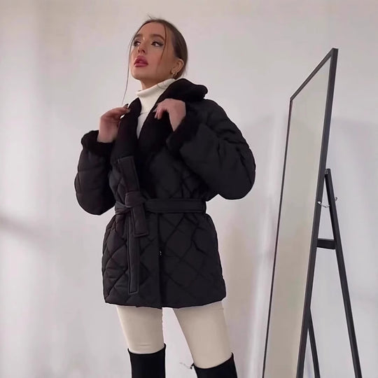 Damen gesteppte Fleecejacke mit Gürtel und großem Kragen EB