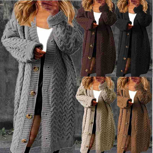 Damen Grobstrickjacke mit kunstvollem Zopfmuster und eleganten Knöpfen EB