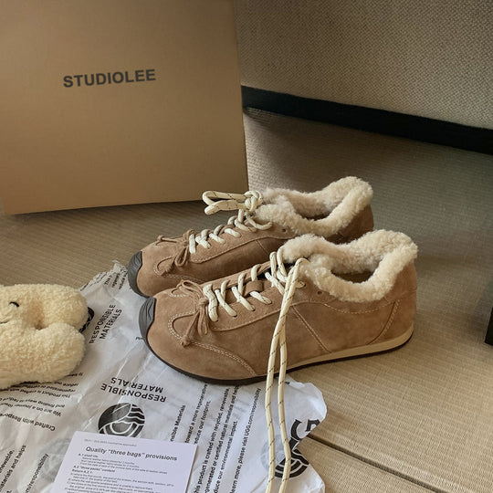 Damen Sportliche Winter-Sneaker mit kuscheligem Kunstfellkragen und rutschfester Sohle EB