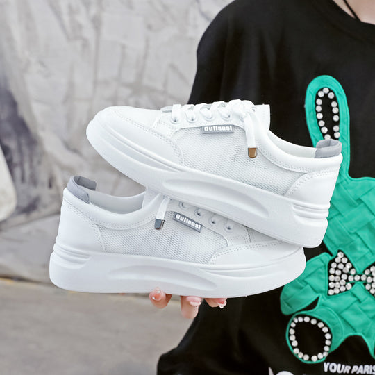 Damen Sportliche Sneaker mit rutschfestem Profil und atmungsaktivem Obermaterial EB