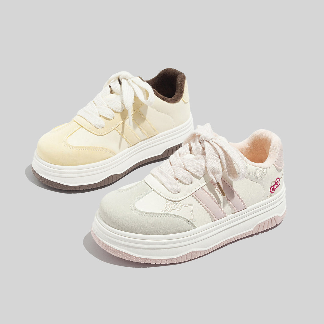 Damen Sportliche Sneaker mit weicher Innenpolsterung und blumigem Design EB
