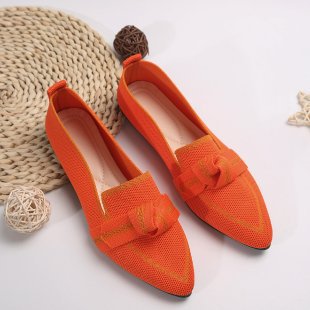 Damen elegante Slip-On Ballerinas mit modischem Knopfdetail EB