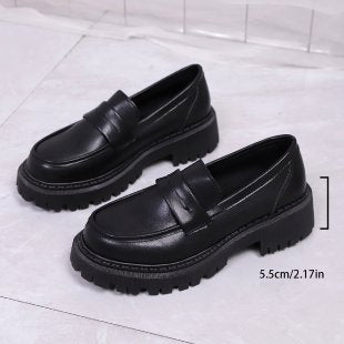 Damen Modische Lacklederschuhe mit robustem Profil EB
