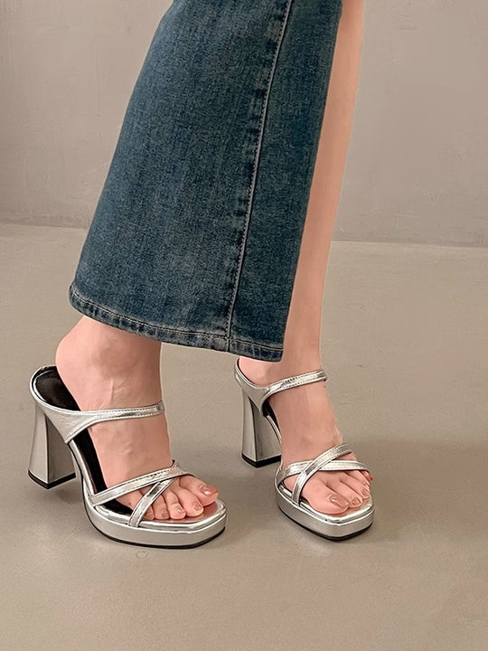 Damen Plateau-Sandalen mit breiten Riemen und elegantem Blockabsatz EB