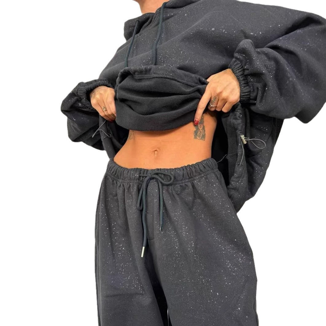 Damen Urbaner Oversized Sweatanzug mit glitzernden Akzenten EB