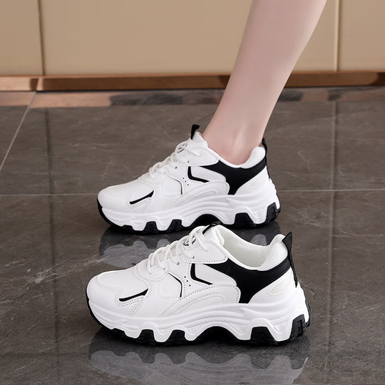 Damen Sportliche Sneaker mit dämpfender Sohle und robustem Profil EB