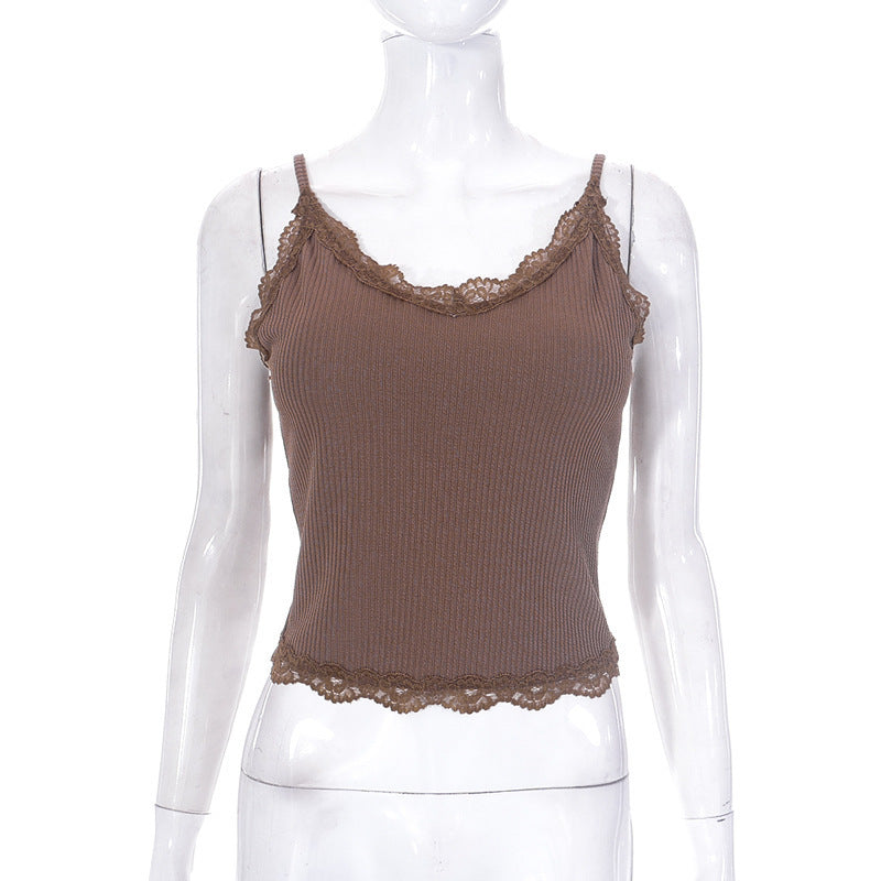 Damen Trägershirt mit romantischem Spitzenbesatz und komfortablem Rippstrick EB