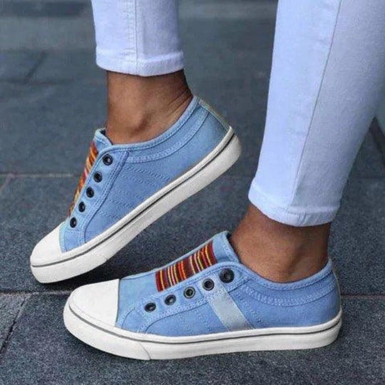 Damen Sportliche Canvas Sneaker mit buntem Streifenmuster EB