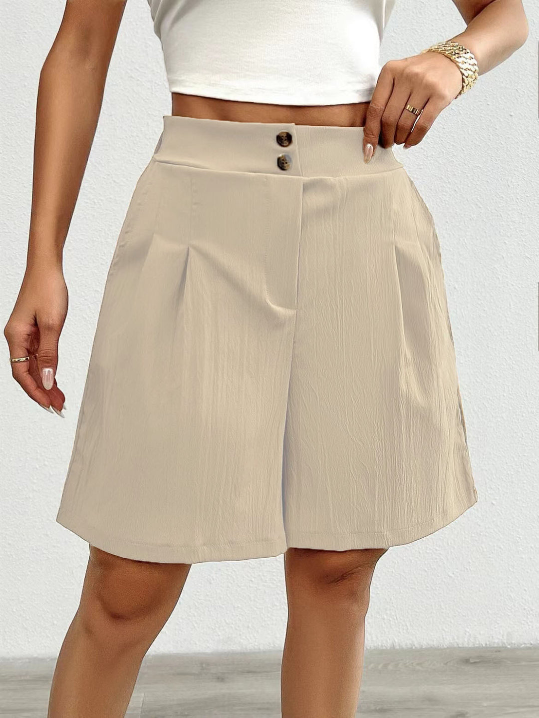 Damen Modische Shorts mit eleganter Knopfleiste EB
