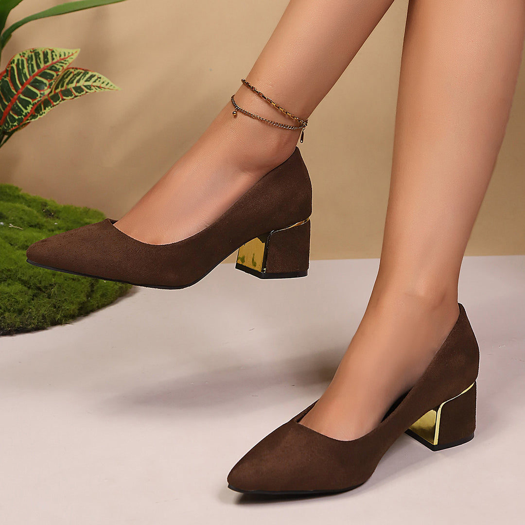 Damen dezente Pumps mit goldenem Akzent EB