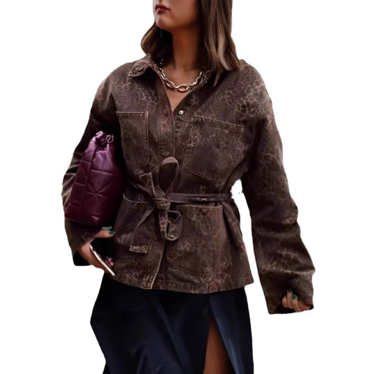 Damen Oversized Blousonjacke mit Gürtel und charmantem Schlangenprint EB