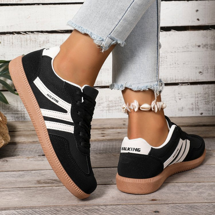 Damen Retro-Sneaker mit Veloursleder-Optik, gepolstertem Komfortfußbett und profilierter Gummilaufsohle EB