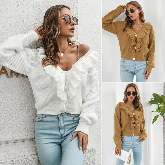Damen Strickjacke mit Rüschendetails und Knopfverschluss EB