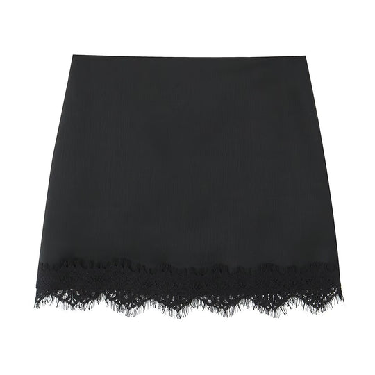 Damenrock mit elegantem Spitzenabschluss und figurbetontem Schnitt EB