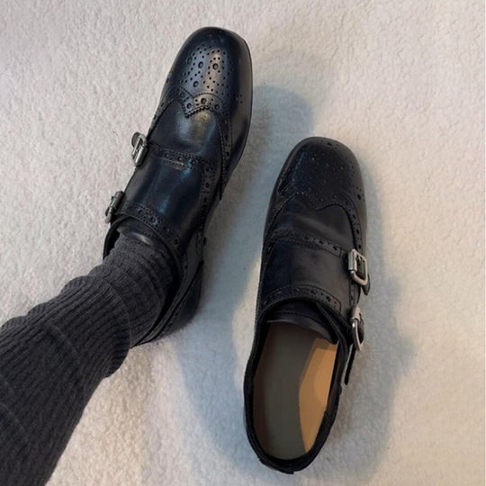Damen Elegante Schnürschuhe mit doppeltem Schnallenverschluss und perforiertem Design EB