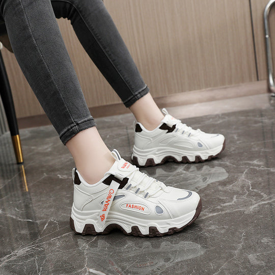 Damen Sportliche Lauf-Sneakers mit dämpfender Sohle und atmungsaktivem Obermaterial EB