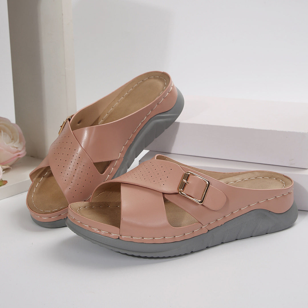 Damen bequeme Clogs mit modischer Schnallenapplikation und rutschfester Sohle EB