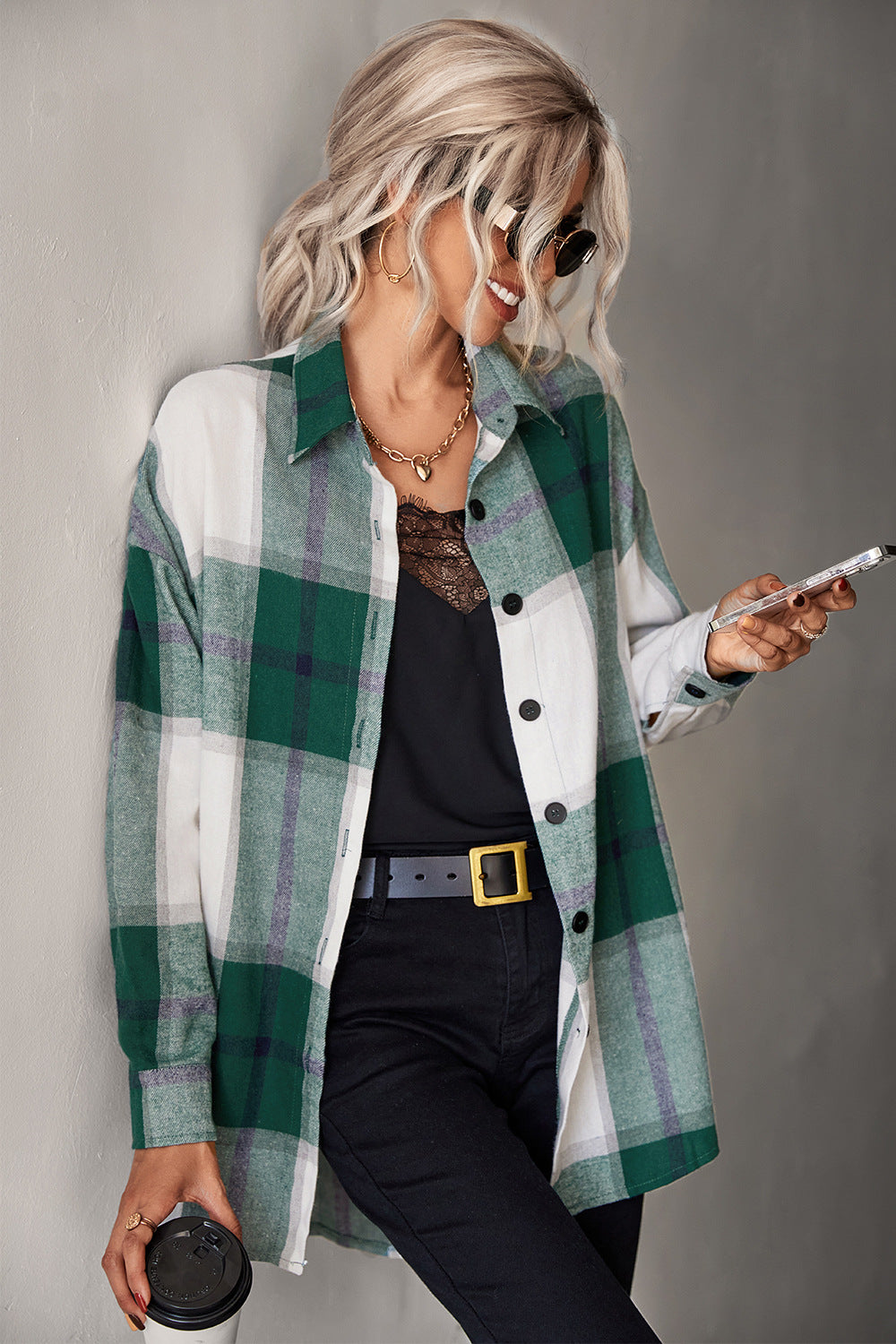 Damen Hemdenjacke im karierten Design mit großen Taschen und komfortablem Schnitt EB