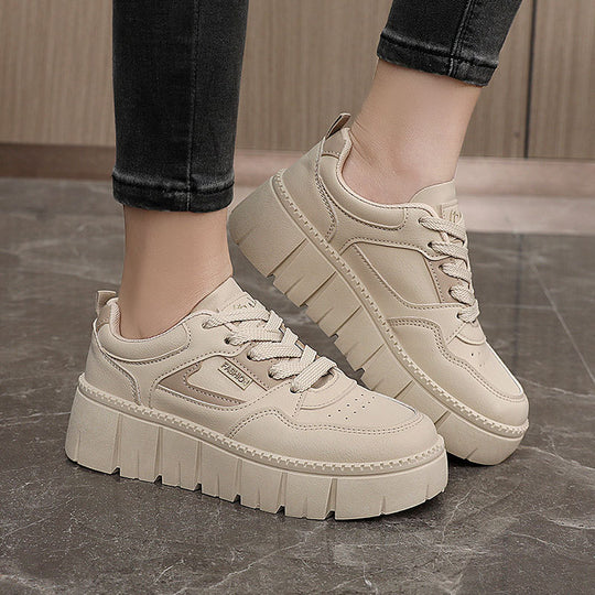 Damen Chunky Sneakers mit futuristischem Design und hohem Plateau EB