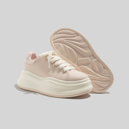 Damen Sneakers mit extrabreiter Komfortsohle und modernem Design EB