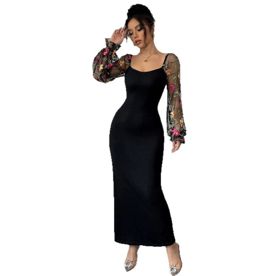 Damen Elegantes Maxikleid mit floralen Spitzenärmeln und figurbetontem Schnitt EB