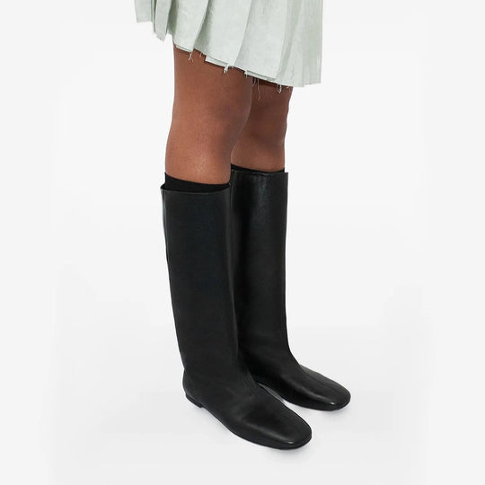 Damen Hochwertige Stiefel mit nachhaltigem Leder und elegantem Design EB