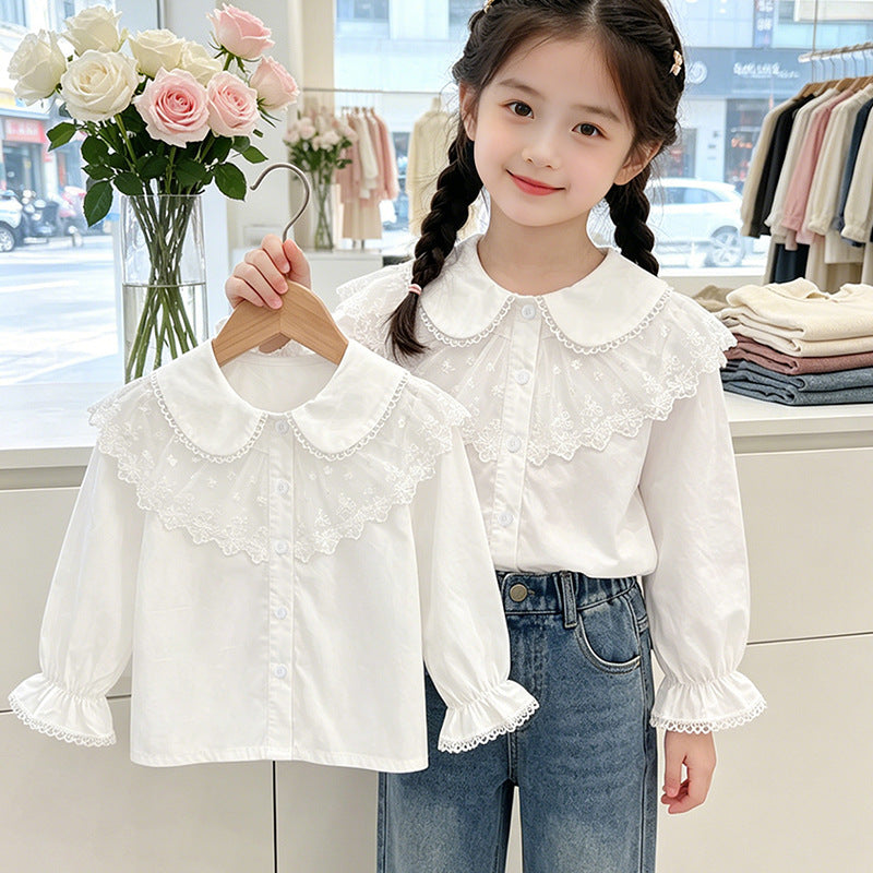 Mädchen Bluse mit eleganter Spitzenverzierung und Rüschendetails EB