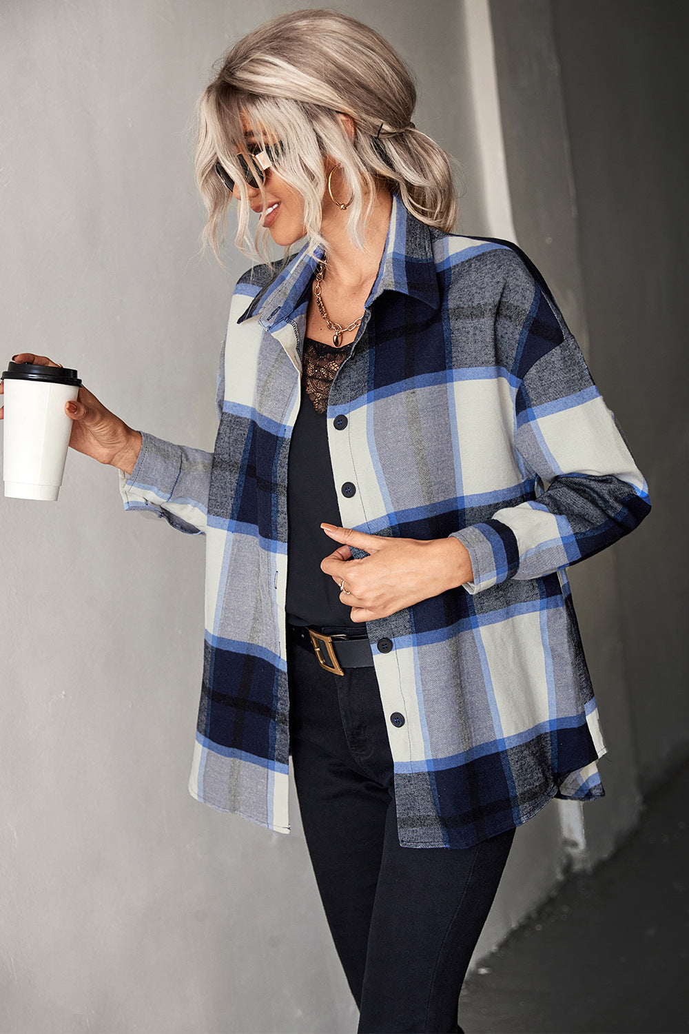 Damen Hemdenjacke im karierten Design mit großen Taschen und komfortablem Schnitt EB