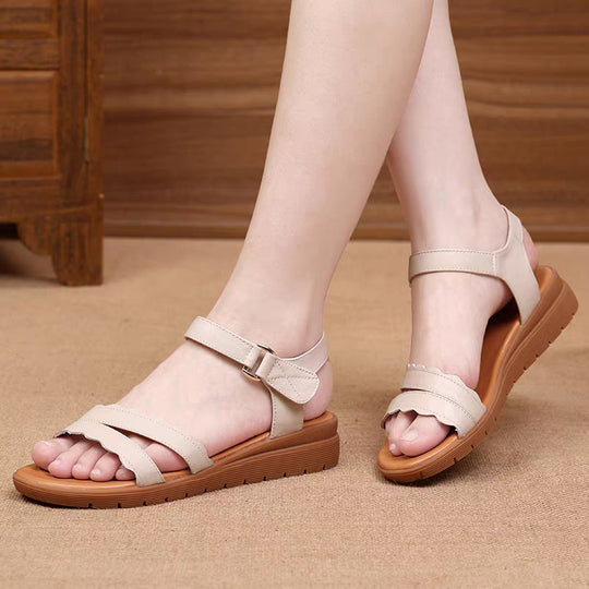 Damen Riemchen-Sandaletten mit elegantem Schnallen-Detail und bequemer Sohle EB