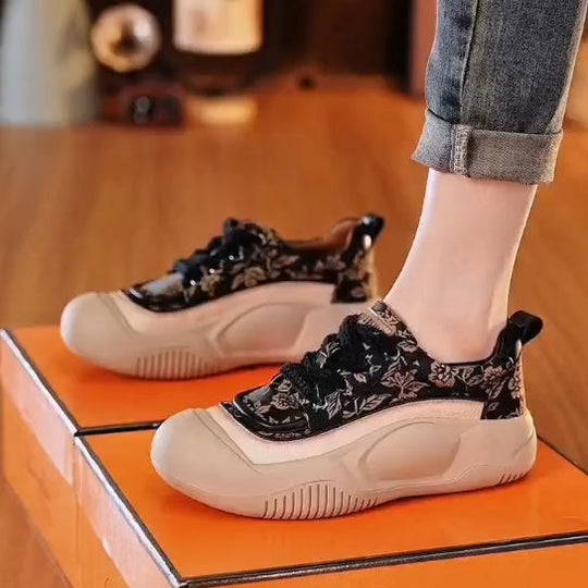 Damen Sneakers mit floralem Muster und rutschfester Sohle EB
