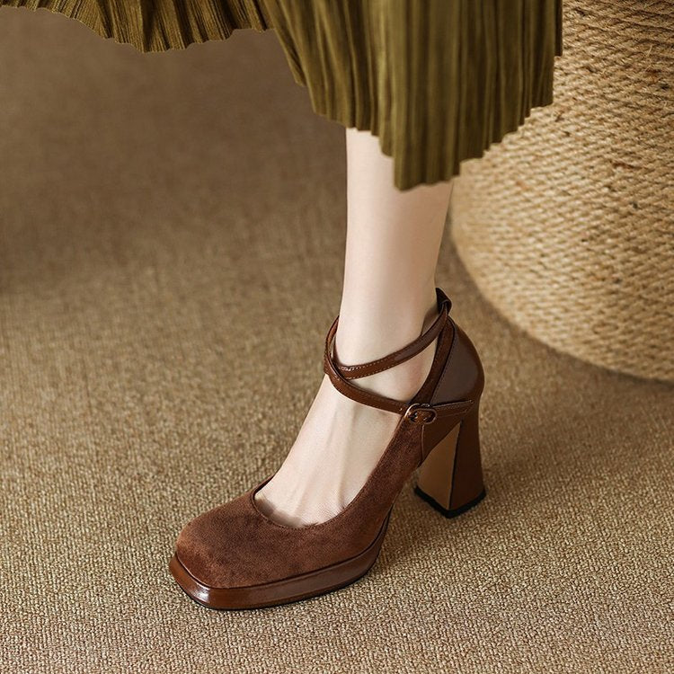 Damen elegante High-Heel-Pumps mit modischem Riemchen EB