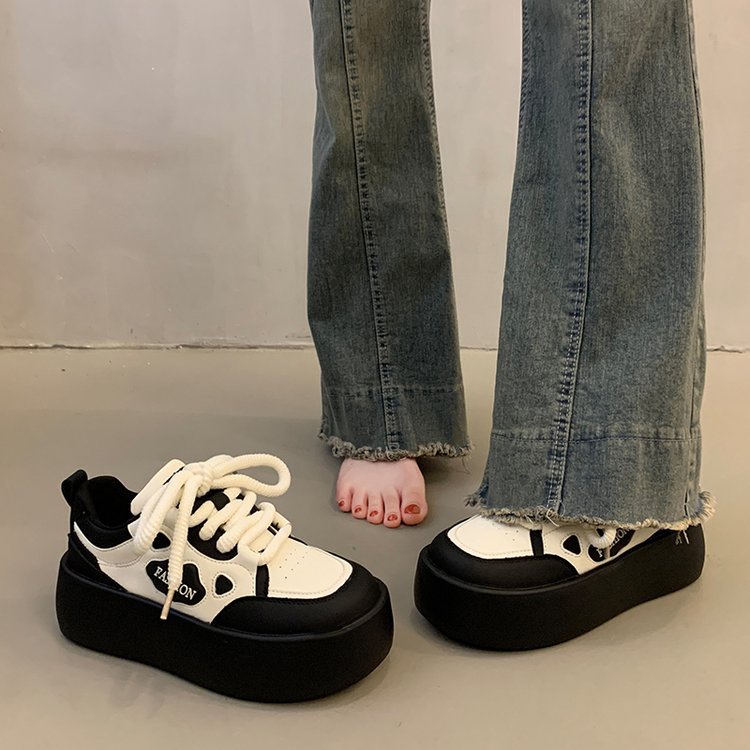 Damen modische Plateau-Sneaker mit glänzender Oberfläche und rutschfester Sohle EB