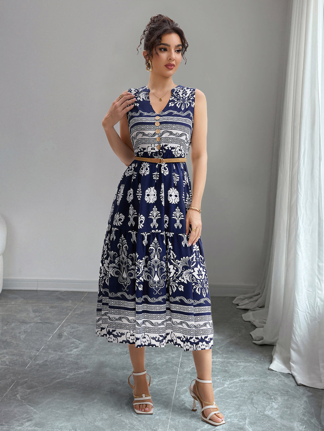 Damen Midi-Kleid mit Knopfleiste und traumhaftem Muster EB