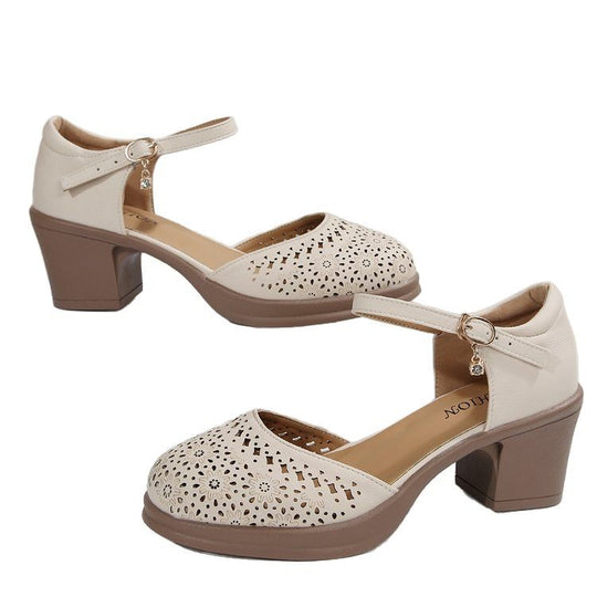 Damen Mary-Jane Pumps mit mittelhohem Blockabsatz, perforiertem Obermaterial und gepolstertem Komfortfußbett EB