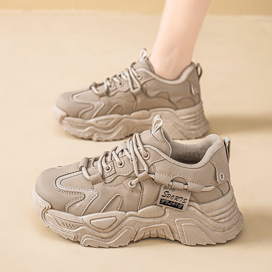 Damen Sportliche Chunky Sneakers mit innovativem Sohlenprofil EB