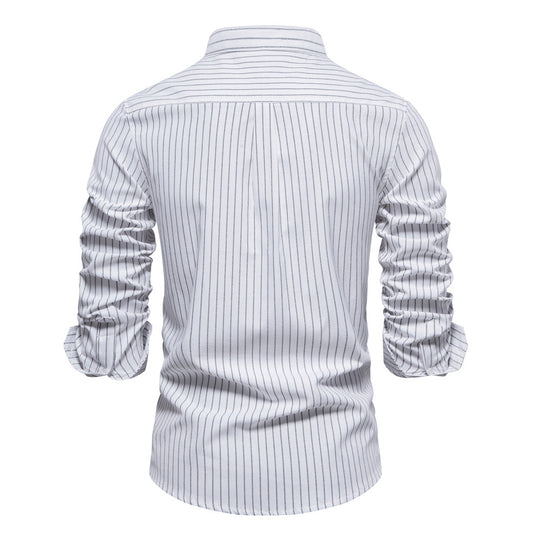 Herren gestreiftes Hemd im modischen Henley-Stil mit Brusttasche und rollbaren Ärmeln EB