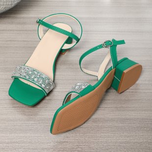 Damen Riemensandaletten mit funkelnder Strass-Applikation und elegantem Blockabsatz EB