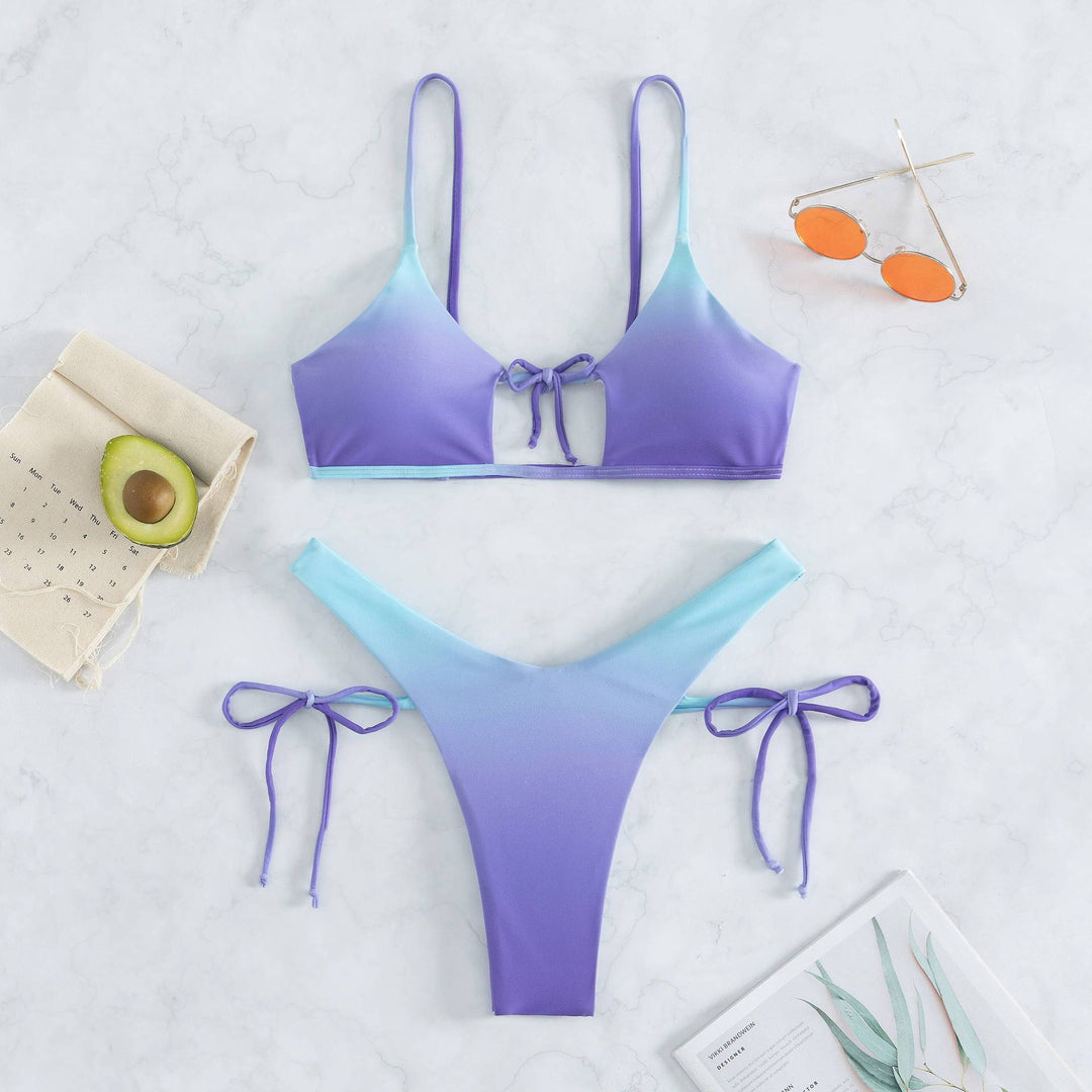Damen Triangel-Bikini mit anpassbarem Knoten-Design und elegantem Farbverlauf EB