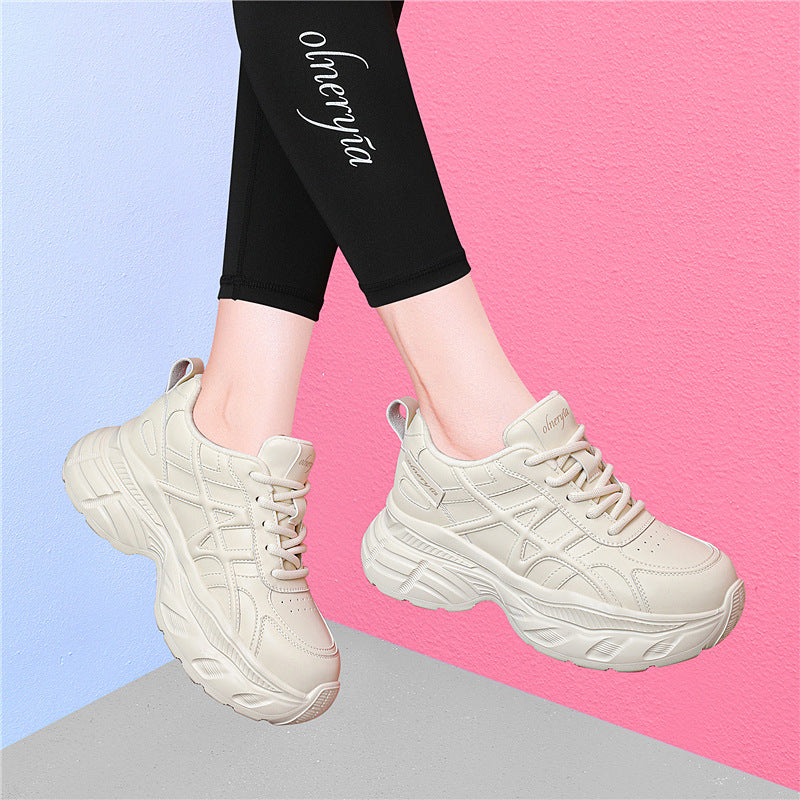 Damen Sportliche Chunky Sneakers mit gepolsterter Sohle und atmungsaktivem Obermaterial EB