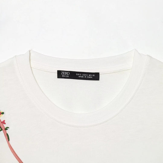 Damen T-Shirt mit feiner Stickerei und einzigartigen Drucken EB