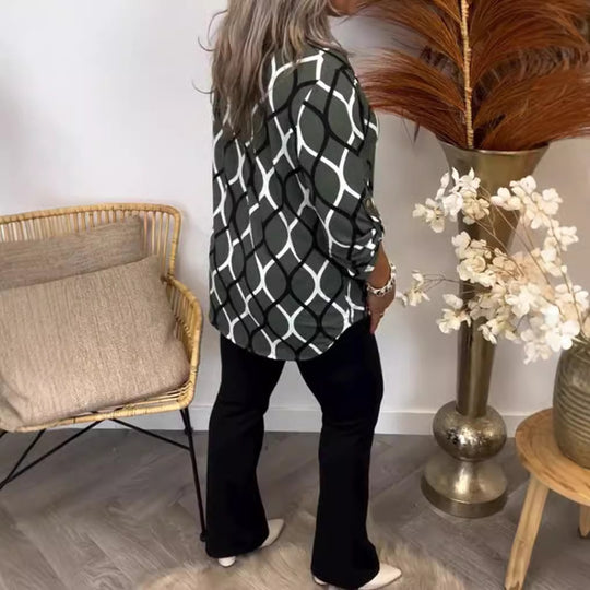 Damen Bluse mit modischem graphischem Muster und praktischen Seitentaschen Heidi-Mode