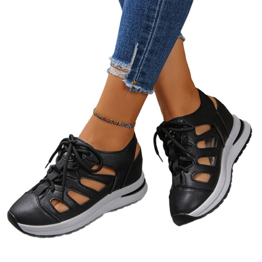 Damen Freizeitsneaker mit atmungsaktiven Netz-Details und rutschfester Sohle EB