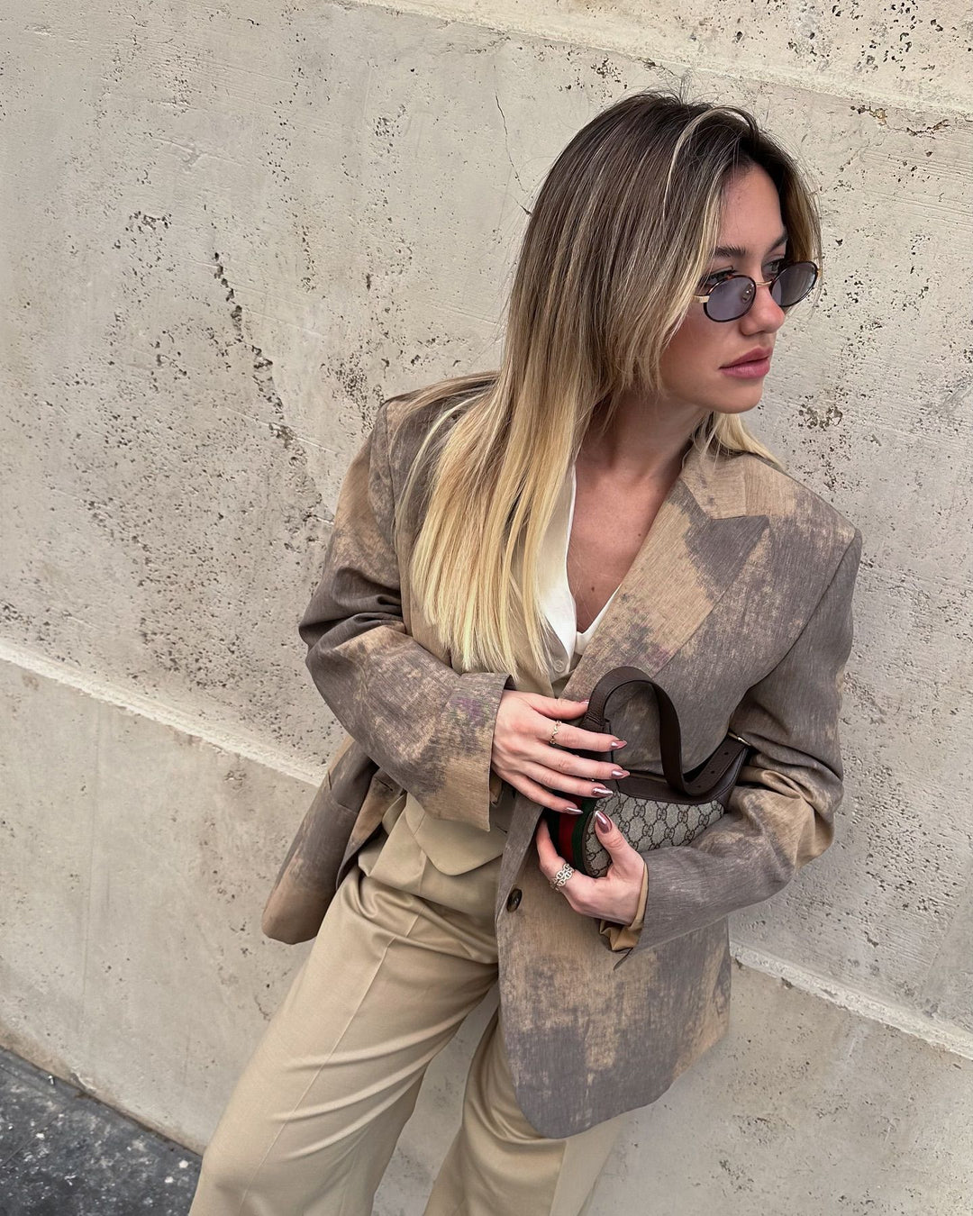 Damen Oversized Blazer mit einzigartigem Farbverlauf EB