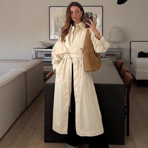 Damen Langer Trenchcoat mit breitem Kragen und taillierbarem Gürtel EB