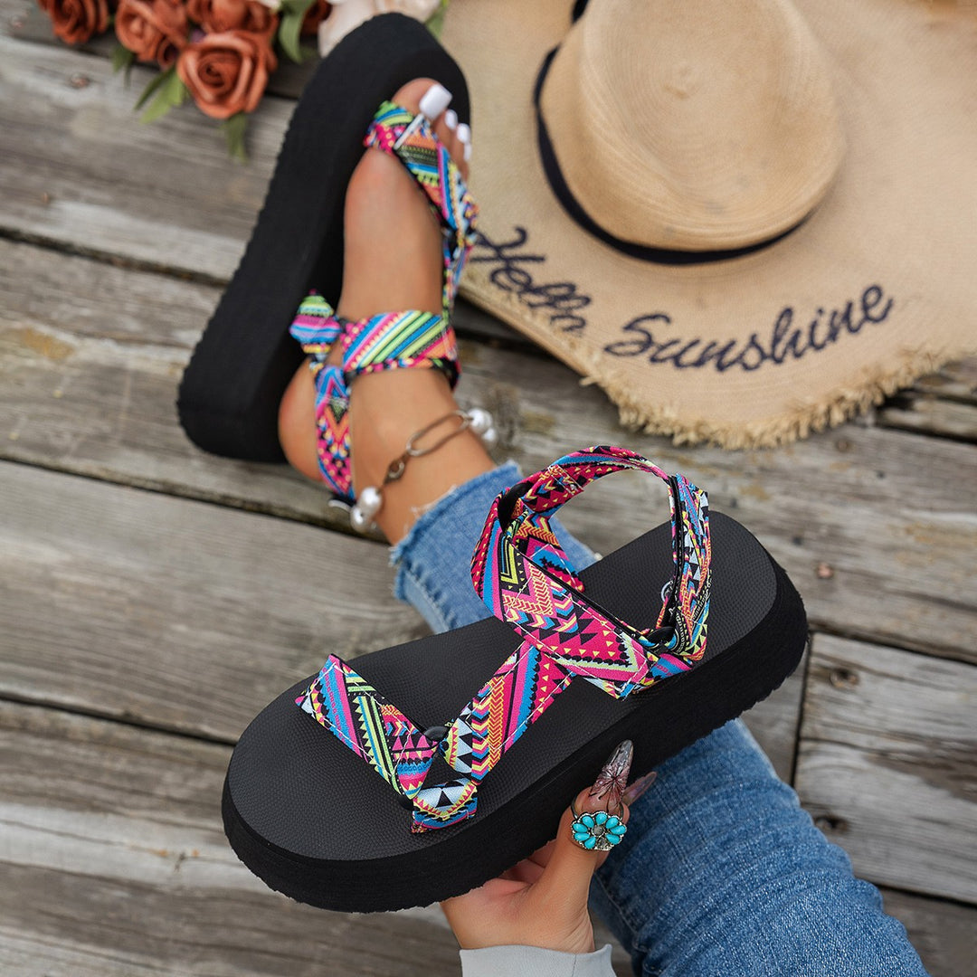 Damen Komfortable Wedge-Sandalen mit buntem Ethno-Muster EB