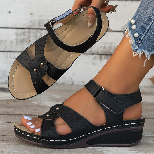 Damen Komfortable und modische Sandalen mit verstellbaren Klettverschlüssen und anatomischer Fußbettung EB